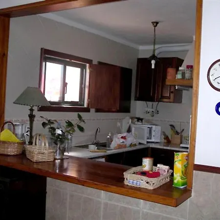 With 2 Bedrooms In Palmela, With Private Pool, Furnished Garden And Wif... * Cajados
