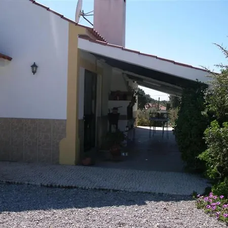 With 2 Bedrooms In Palmela, With Private Pool, Furnished Garden And Wif...